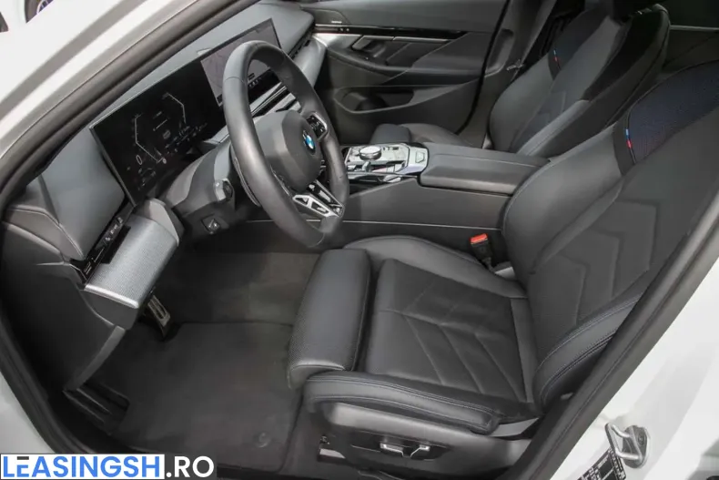 BMW 520 (Seria 5) din 2025 cu 18.360 km - oferta BMW223073 - foto 12