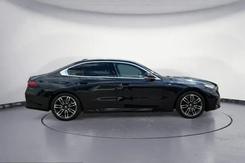 BMW 520 (Seria 5) din 2024 cu 49.784 km - oferta BMW223074 - foto 5