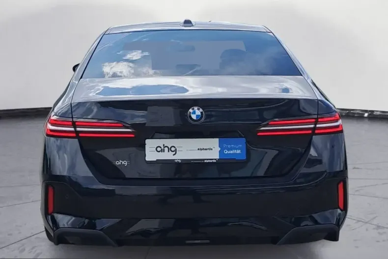BMW 520 (Seria 5) din 2024 cu 56.505 km - oferta BMW223075 - foto 4