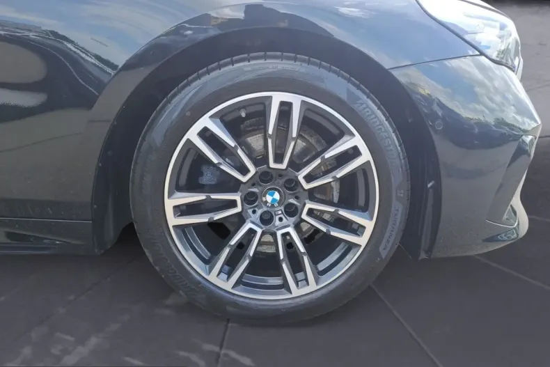 BMW 520 (Seria 5) din 2024 cu 56.505 km - oferta BMW223075 - foto 11