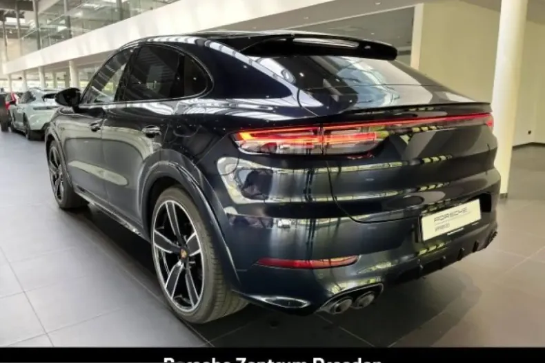 Porsche Cayenne din 2023 cu 53.681 km - oferta POR223079 - foto 3