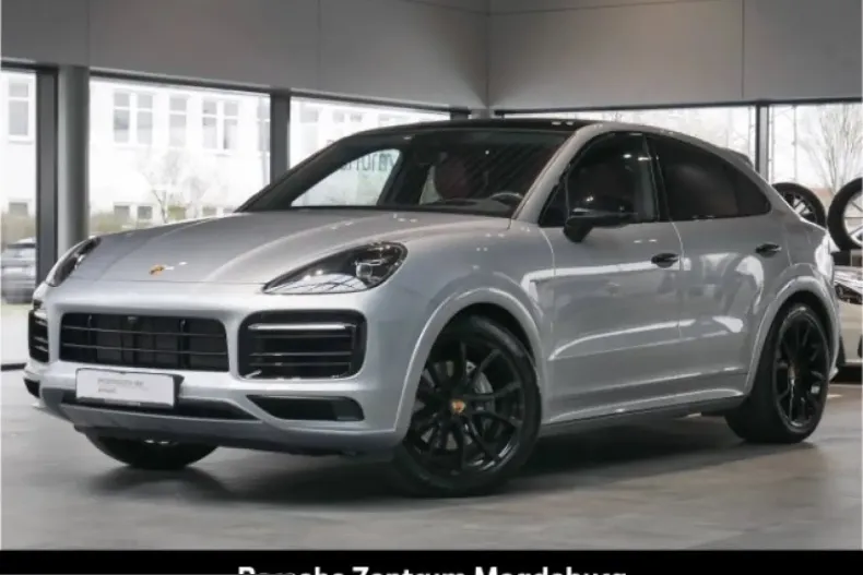 Porsche Cayenne din 2023 cu 49.269 km - oferta POR223080 - foto 1