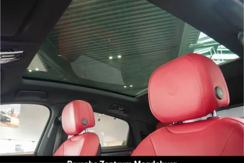 Porsche Cayenne din 2023 cu 49.269 km - oferta POR223080 - foto 29