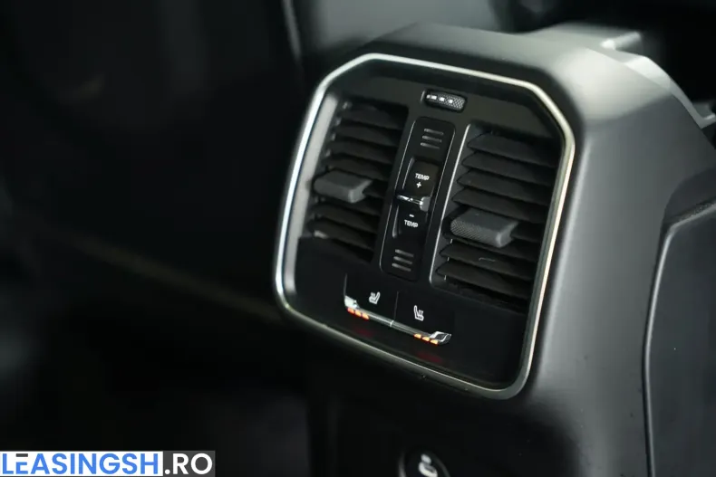 Porsche Macan din 2021 cu 57.500 km - oferta POR223081 - foto 20