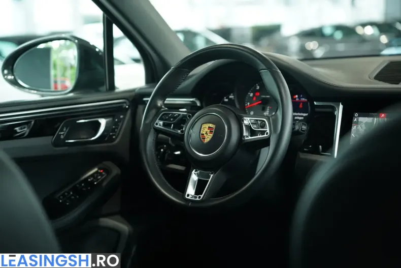Porsche Macan din 2021 cu 57.500 km - oferta POR223081 - foto 38