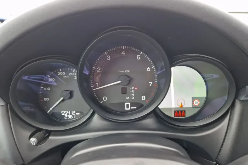 Porsche Macan din 2022 cu 55.420 km - oferta POR223082 - foto 21