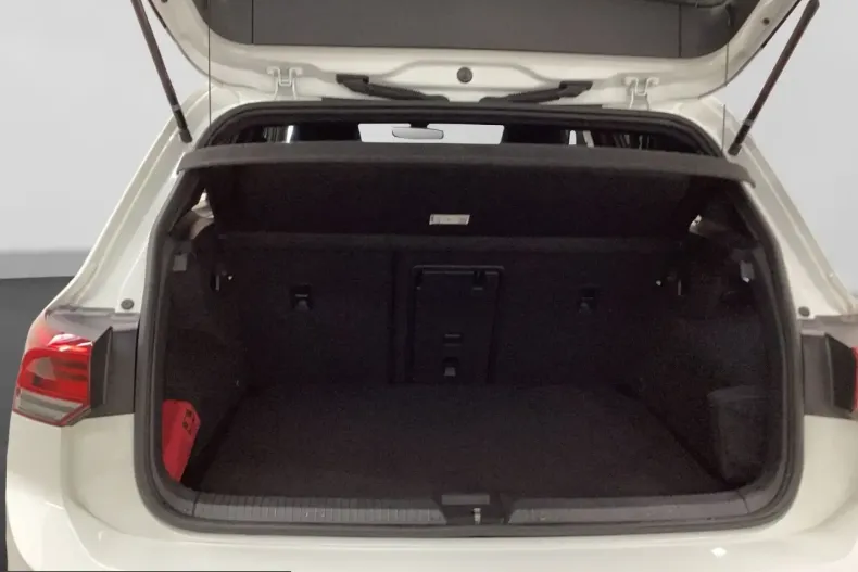 Volkswagen Golf din 2022 cu 89.215 km - oferta VOL223088 - foto 11