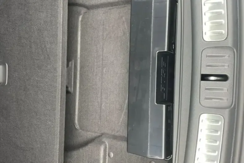 Porsche Macan din 2024 cu 10.000 km - oferta POR223096 - foto 10