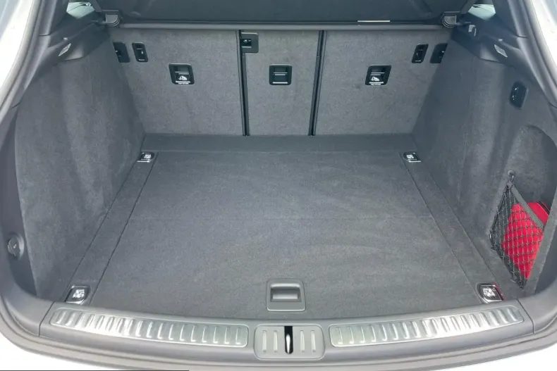 Porsche Macan din 2024 cu 10.000 km - oferta POR223096 - foto 11