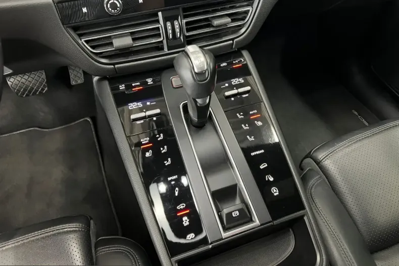 Porsche Macan din 2022 cu 85.700 km - oferta POR223097 - foto 22