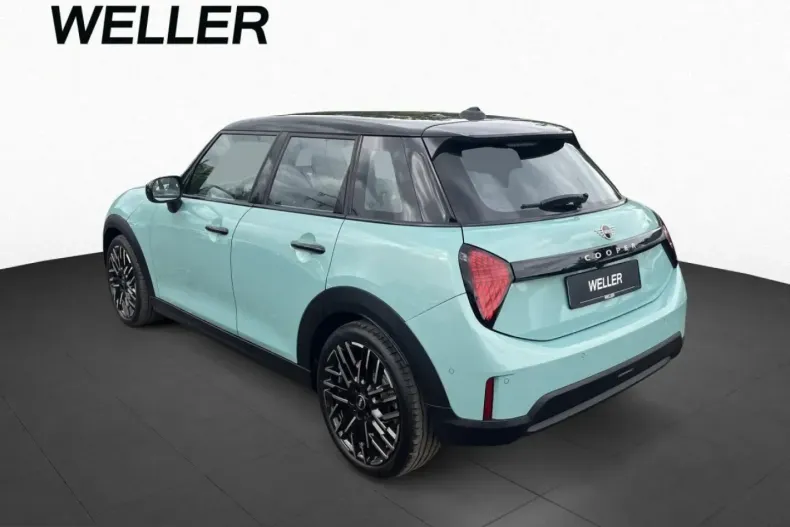 MINI Cooper C din 2025 cu 8.365 km - oferta MIN223100 - foto 4