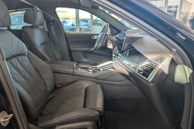 BMW X6 (Seria X) din 2025 cu 24.799 km - oferta BMW223102 - foto 23