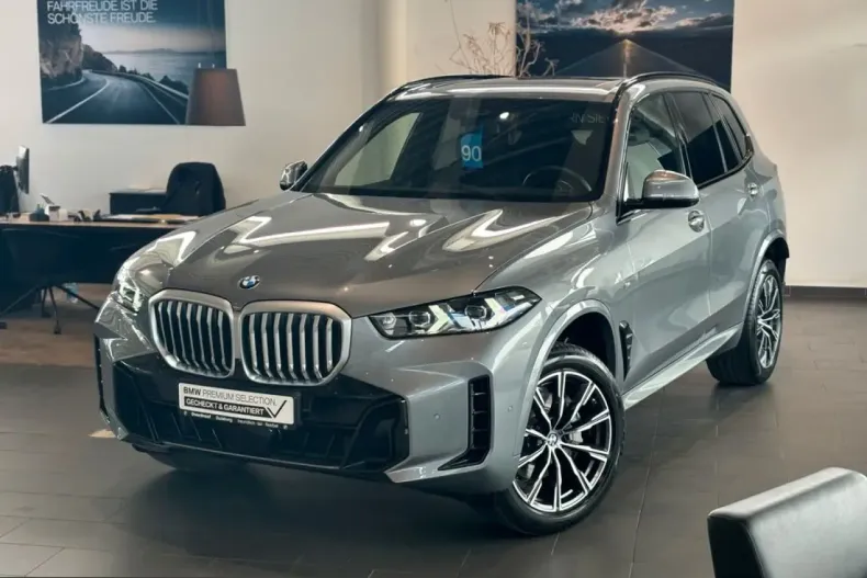 BMW X5 (Seria X) din 2025 cu 26.624 km - oferta BMW223103 - foto 1