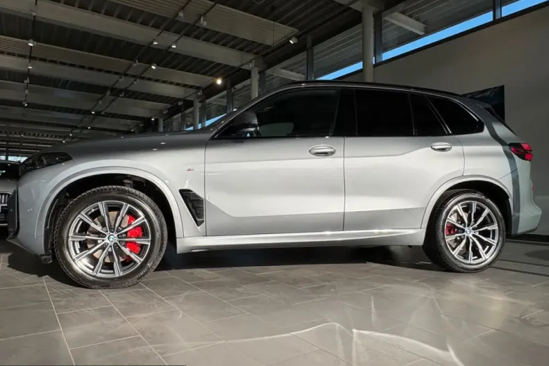 BMW X5 (Seria X) din 2025 cu 14.352 km - oferta BMW223104 - foto 2