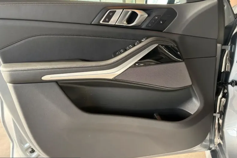 BMW X5 (Seria X) din 2025 cu 14.352 km - oferta BMW223104 - foto 24