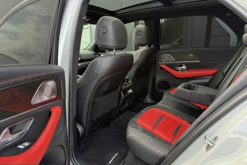 Mercedes-Benz GLE 63 AMG (Clasa GLE) din 2024 cu 6.935 km - oferta MER223111 - foto 4