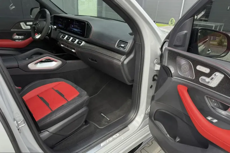 Mercedes-Benz GLE 63 AMG (Clasa GLE) din 2024 cu 6.935 km - oferta MER223111 - foto 7