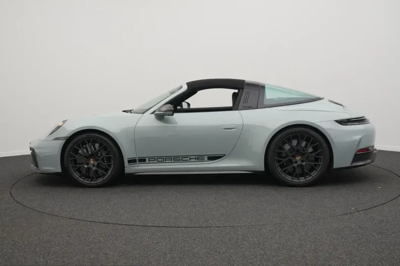 Porsche 992 din 2025 cu 6.135 km - oferta POR223112 - foto 2