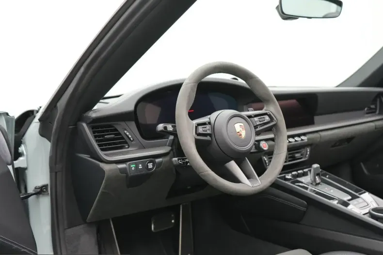 Porsche 992 din 2025 cu 6.135 km - oferta POR223112 - foto 16