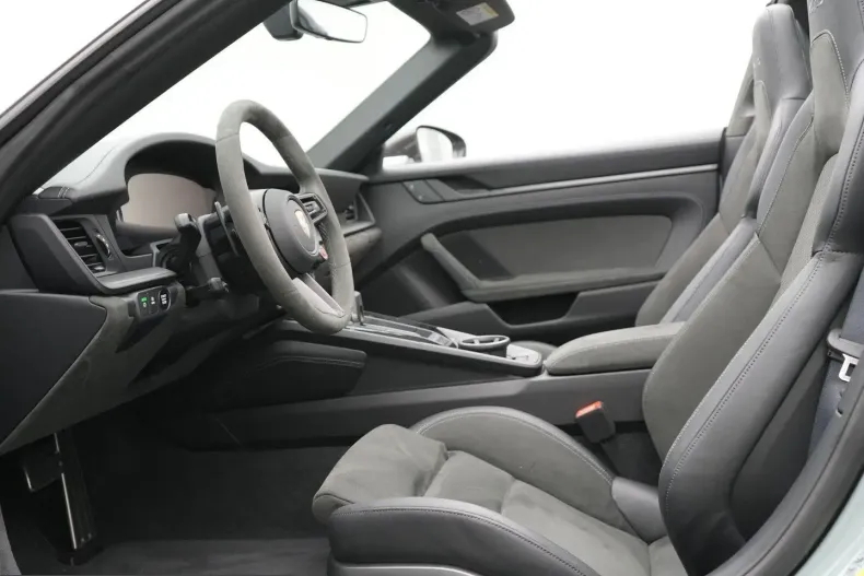 Porsche 992 din 2025 cu 6.135 km - oferta POR223112 - foto 17