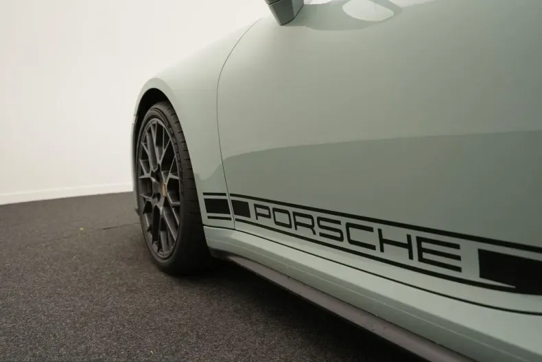 Porsche 992 din 2025 cu 6.135 km - oferta POR223112 - foto 37