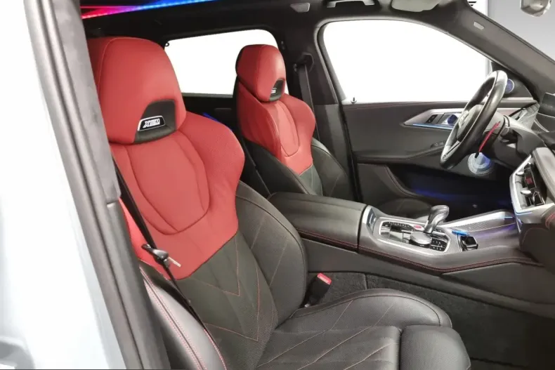 BMW XM (Seria X) din 2023 cu 54.500 km - oferta BMW223115 - foto 6
