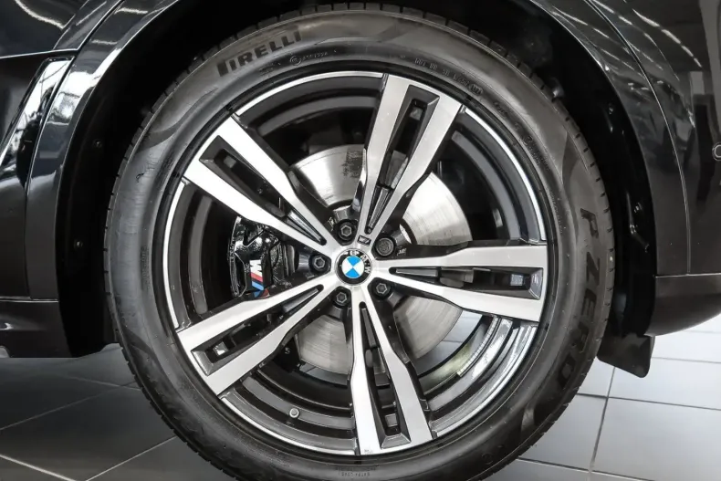 BMW X7 (Seria X) din 2024 cu 31.949 km - oferta BMW223118 - foto 4