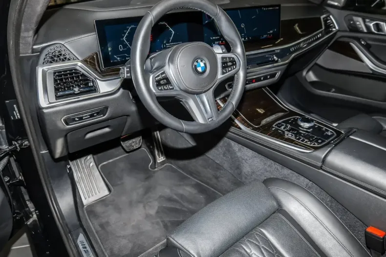 BMW X7 (Seria X) din 2024 cu 31.949 km - oferta BMW223118 - foto 18