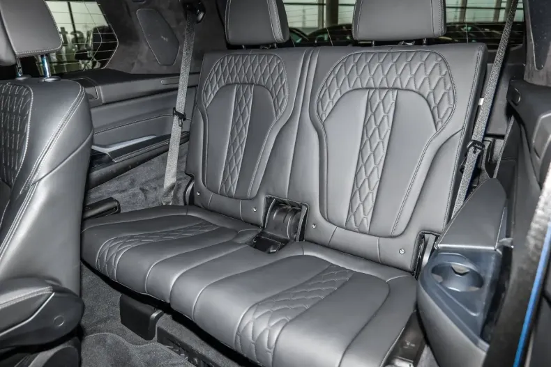 BMW X7 (Seria X) din 2024 cu 31.949 km - oferta BMW223118 - foto 20