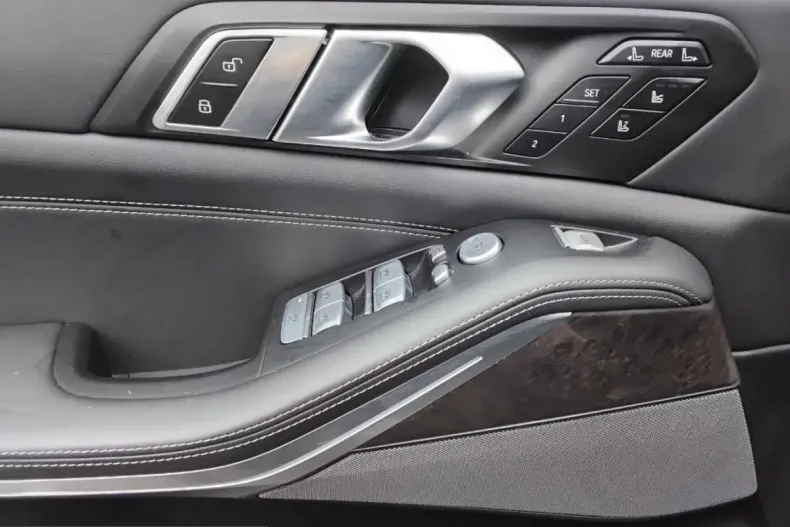 BMW X7 (Seria X) din 2024 cu 27.000 km - oferta BMW223119 - foto 21