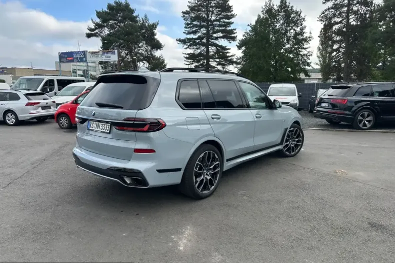 BMW X7 (Seria X) din 2024 cu 75.761 km - oferta BMW223120 - foto 5