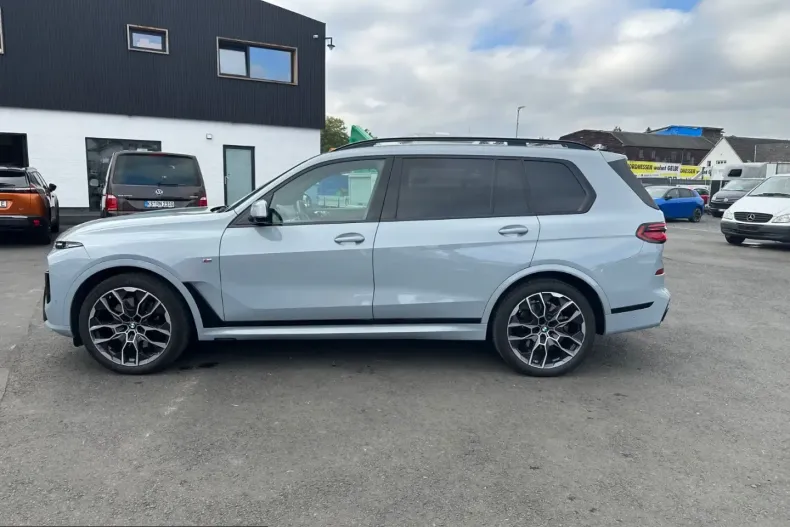 BMW X7 (Seria X) din 2024 cu 75.761 km - oferta BMW223120 - foto 8