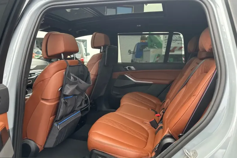 BMW X7 (Seria X) din 2024 cu 75.761 km - oferta BMW223120 - foto 12