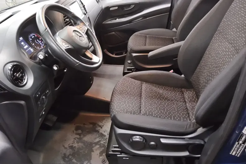 Mercedes-Benz Vito din 2021 cu 39.132 km - oferta MER223121 - foto 8