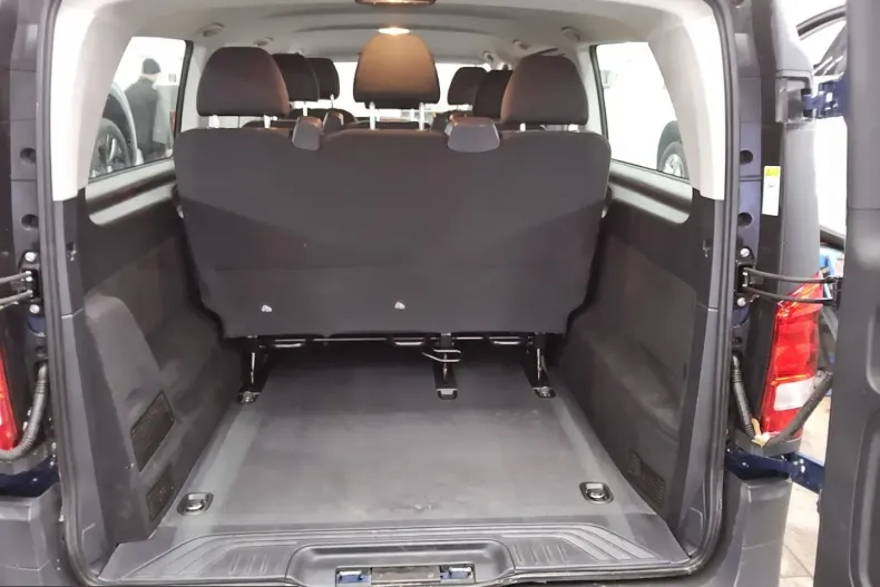 Mercedes-Benz Vito din 2021 cu 39.132 km - oferta MER223121 - foto 11