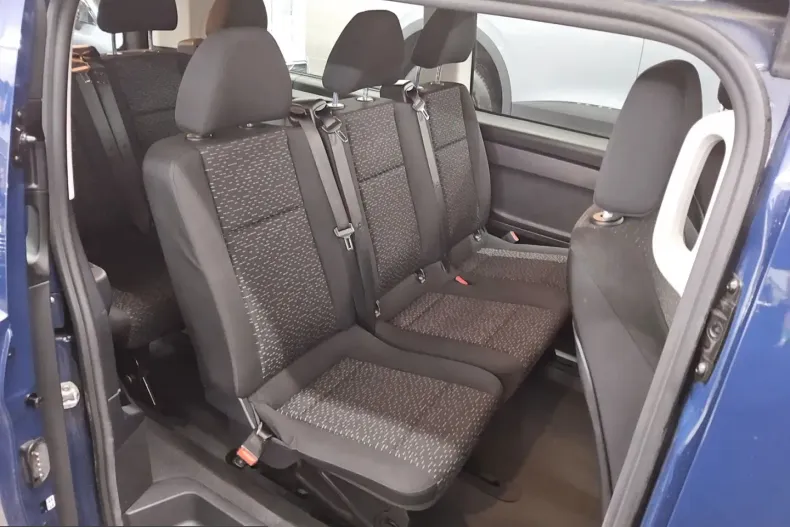 Mercedes-Benz Vito din 2021 cu 39.132 km - oferta MER223121 - foto 13