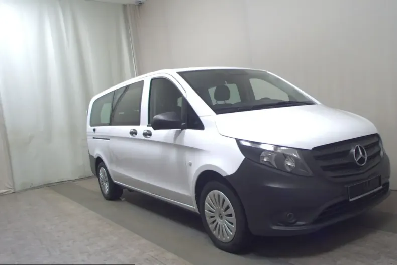 Mercedes-Benz Vito din 2024 cu 7.451 km - oferta MER223122 - foto 1
