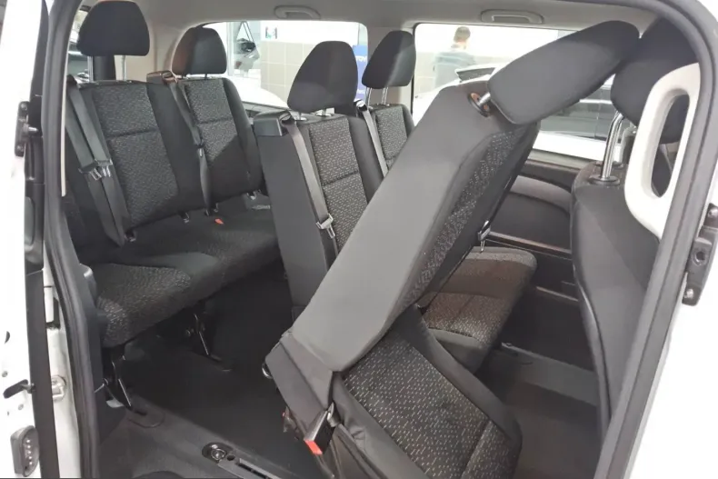 Mercedes-Benz Vito din 2024 cu 25.362 km - oferta MER223127 - foto 12