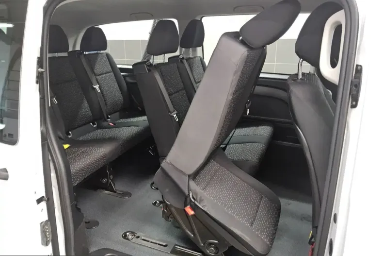 Mercedes-Benz Vito din 2024 cu 13.962 km - oferta MER223128 - foto 12