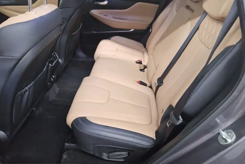 Hyundai Santa Fe din 2022 cu 67.119 km - oferta HYU223131 - foto 13