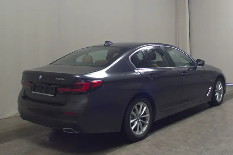 BMW 530 (Seria 5) din 2021 cu 56.260 km - oferta BMW223132 - foto 4