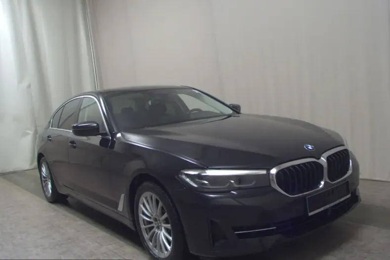BMW 520 (Seria 5) din 2022 cu 49.911 km - oferta BMW223134 - foto 1