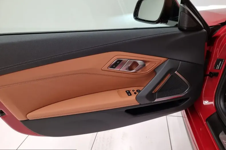 BMW Z4 (Seria Z) din 2023 cu 11.300 km - oferta BMW223142 - foto 15