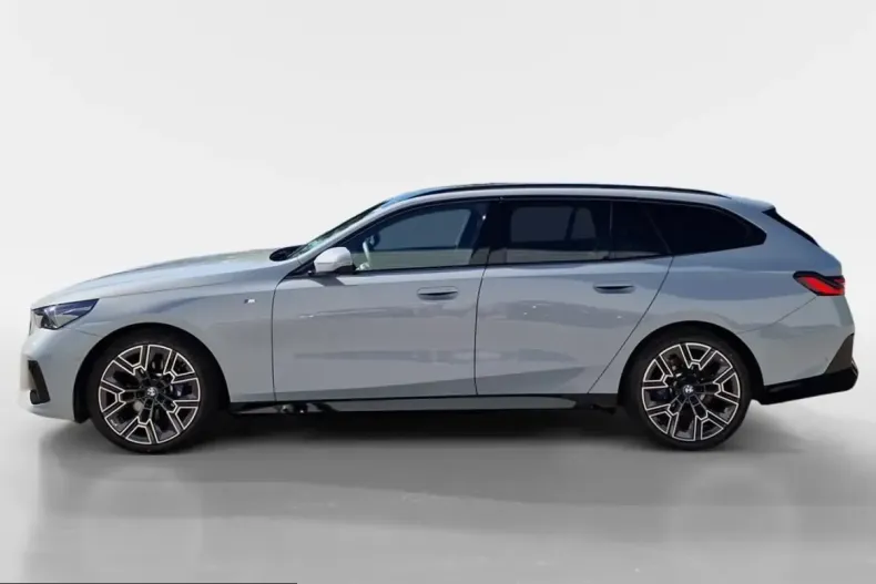 BMW 520 (Seria 5) din 2025 cu 14.000 km - oferta BMW223145 - foto 2