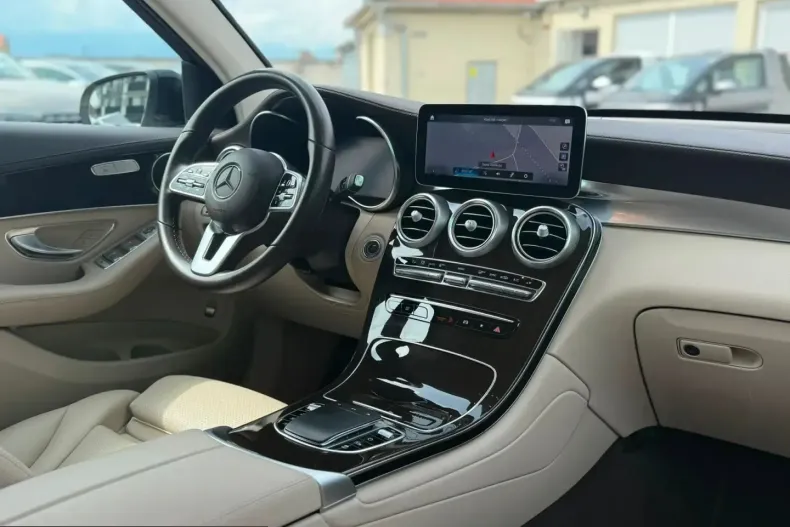 Mercedes-Benz GLC 200 (Clasa GLC) din 2022 cu 82.355 km - oferta MER223152 - foto 3