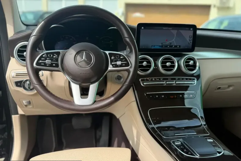 Mercedes-Benz GLC 200 (Clasa GLC) din 2022 cu 82.355 km - oferta MER223152 - foto 16