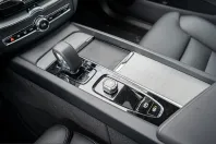 Volvo XC60 din 2024 cu 19.990 km - oferta VOL223155 - foto 17