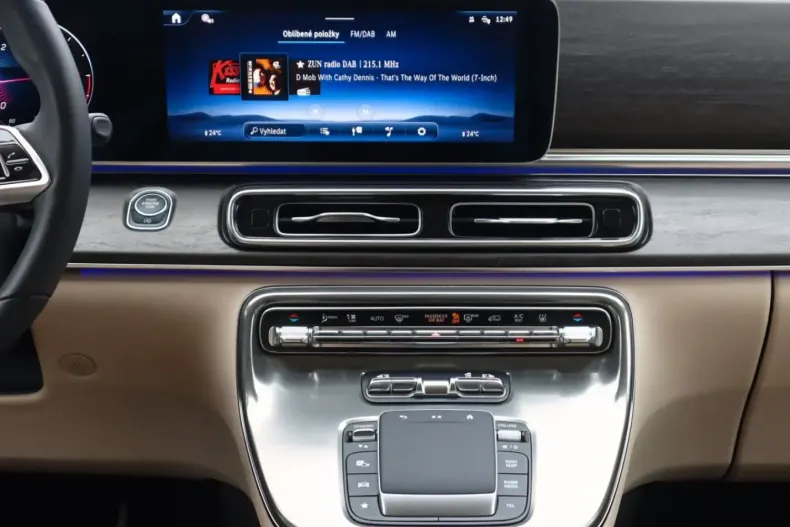 Mercedes-Benz V 300 (Clasa V) din 2025 cu 6.996 km - oferta MER223156 - foto 11