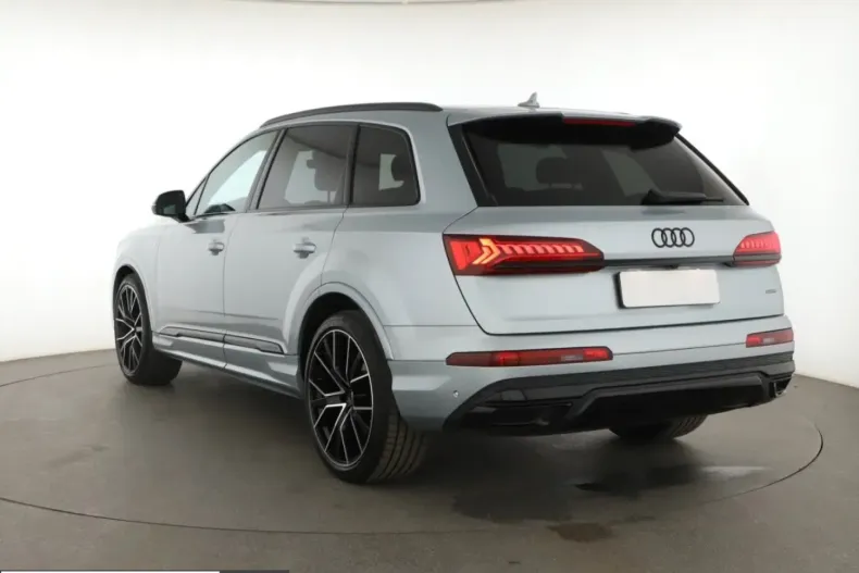 Audi Q7 din 2023 cu 30.121 km - oferta AUD223159 - foto 4
