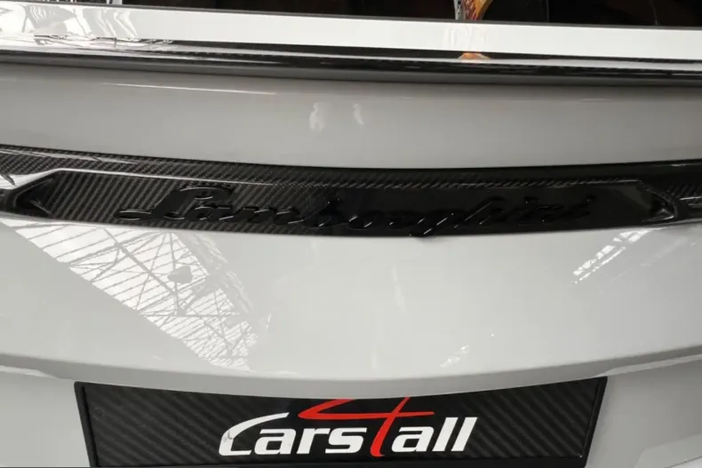 Lamborghini Urus din 2025 cu 9.820 km - oferta LAM223164 - foto 22